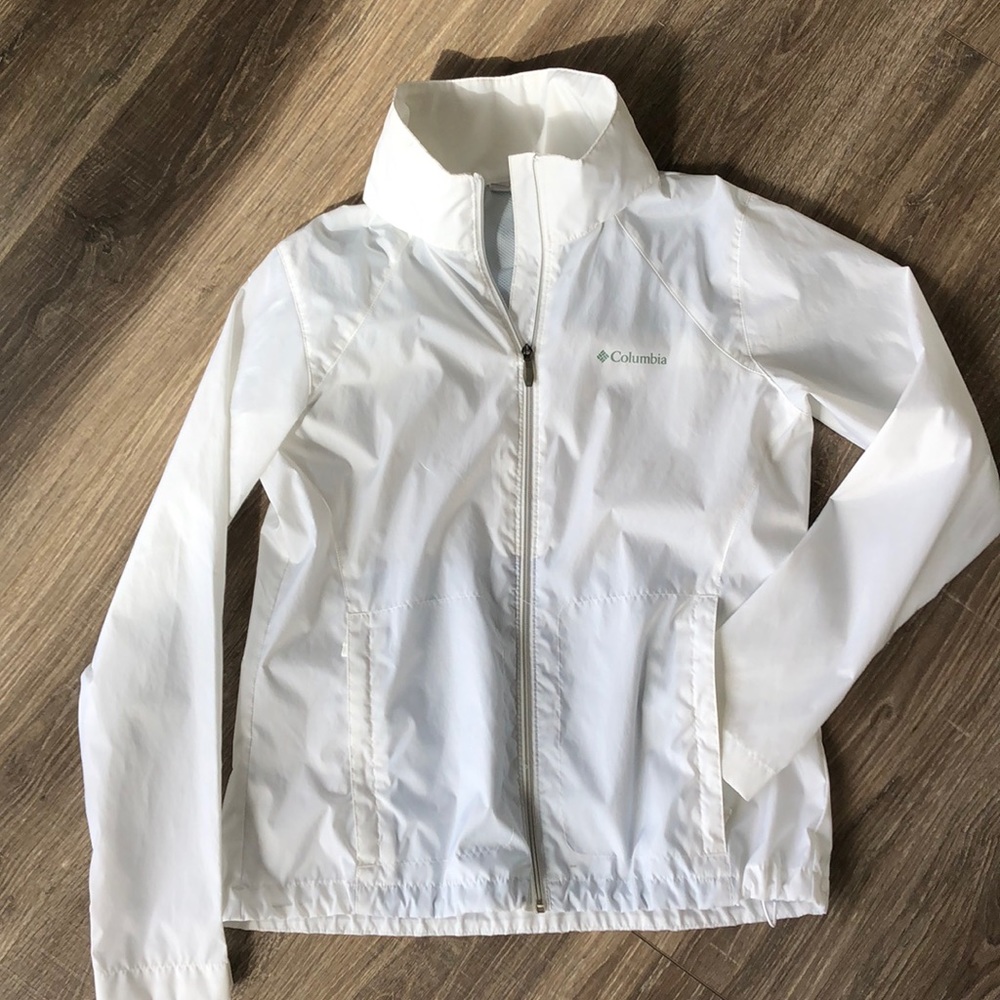 NEW COLUMBIA WIND BREAKER